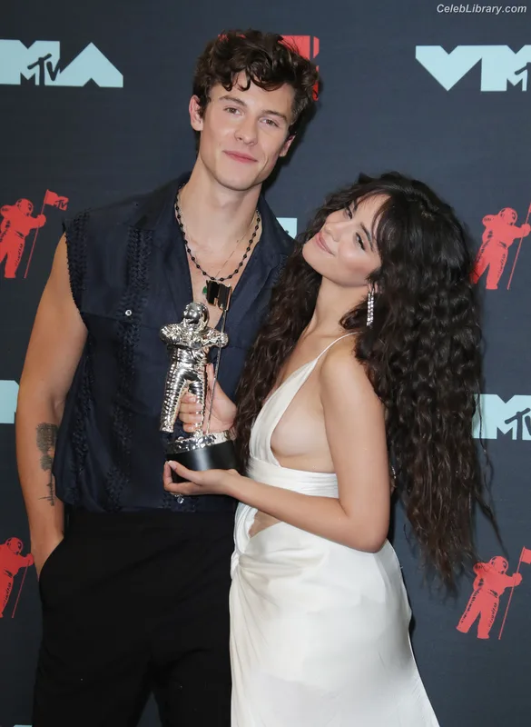 Camila Cabello photo 24 of 2287