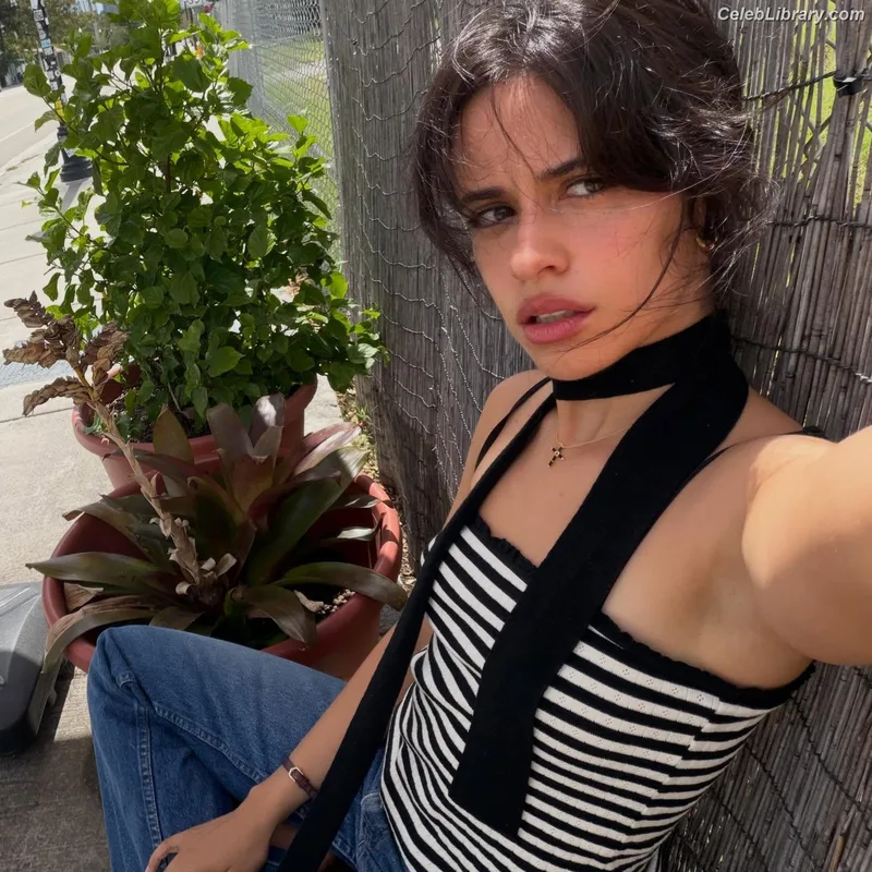 Camila Cabello photo 14 of 2287