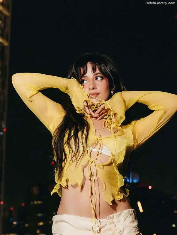 Camila Cabello photo 2 of 2287