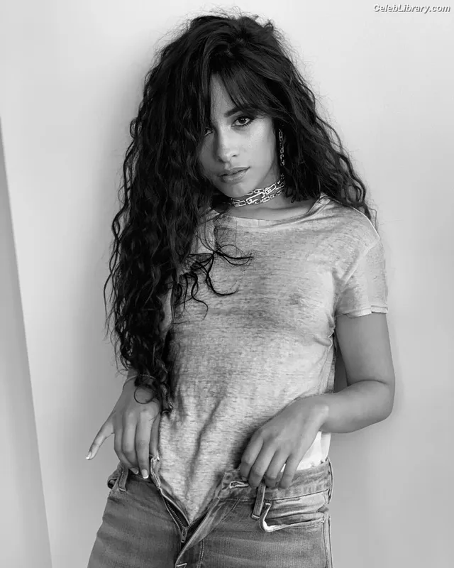 Camila Cabello photo 19 of 2287