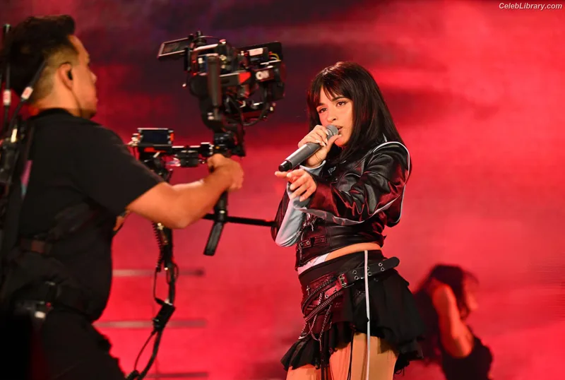 Camila Cabello photo 7 of 2287