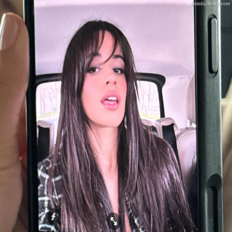 Camila Cabello photo 6 of 2287