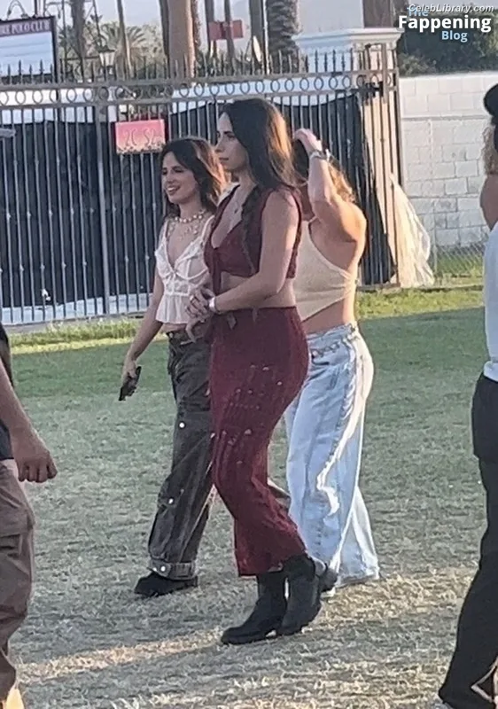 Camila Cabello photo 13 of 2287