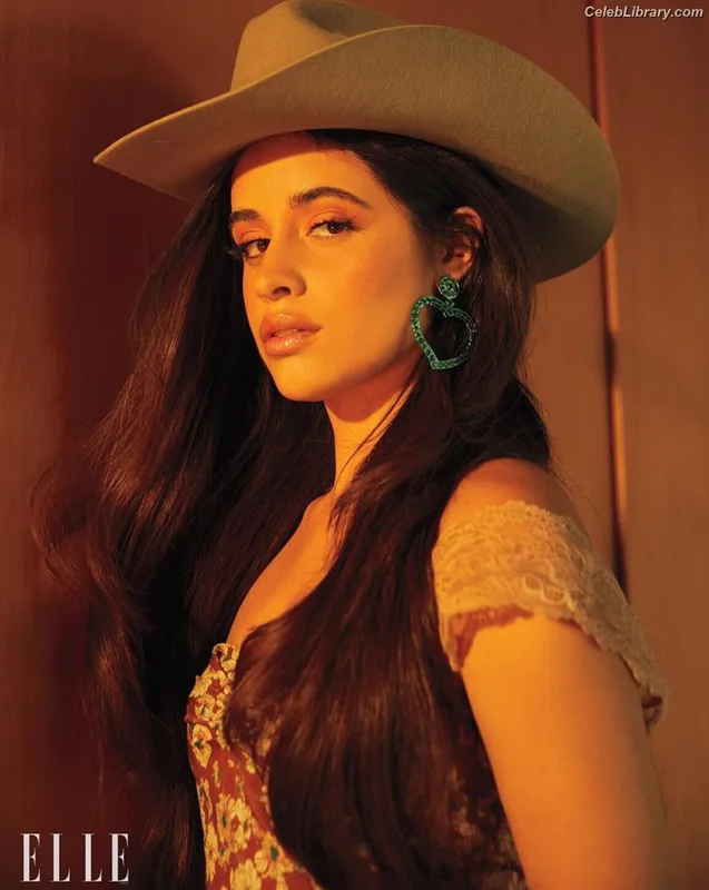 Camila Cabello photo 3 of 2287
