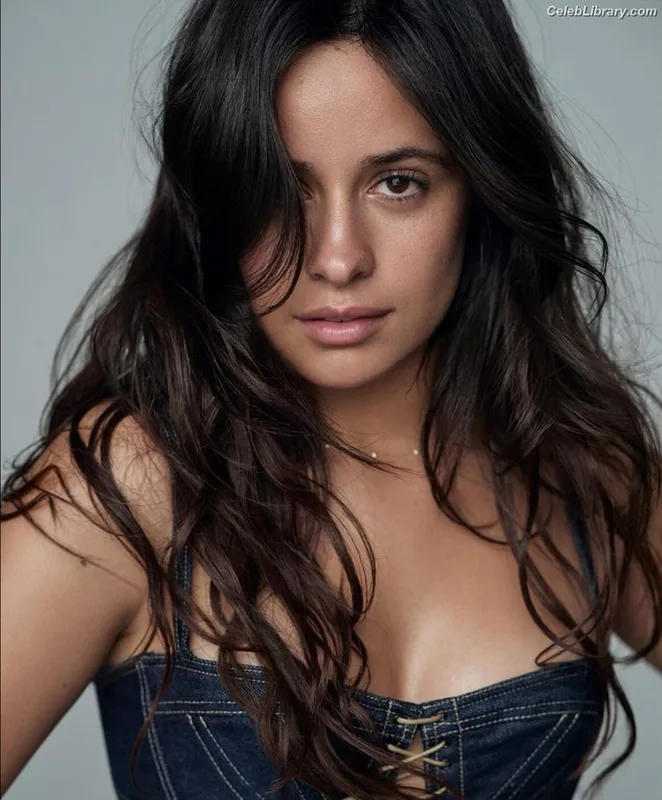 Camila Cabello photo 6 of 2287
