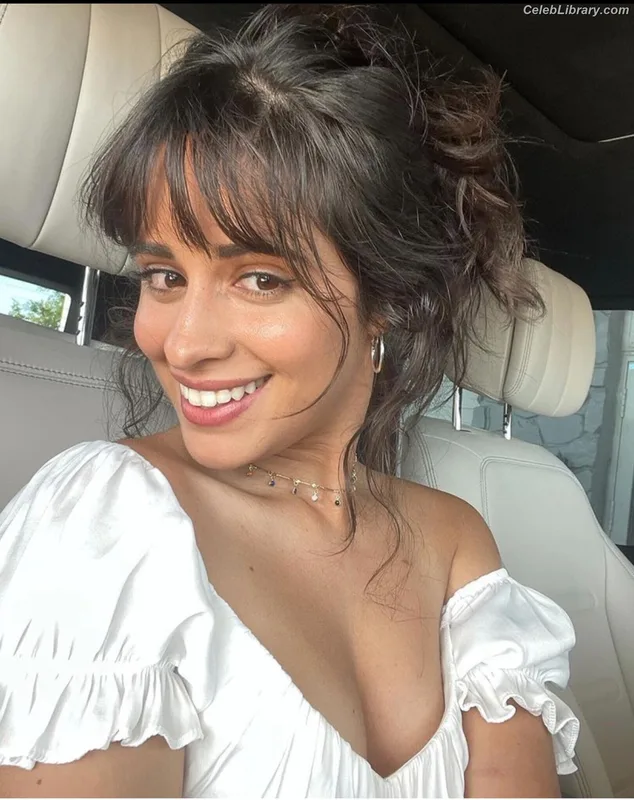 Camila Cabello photo 14 of 2287