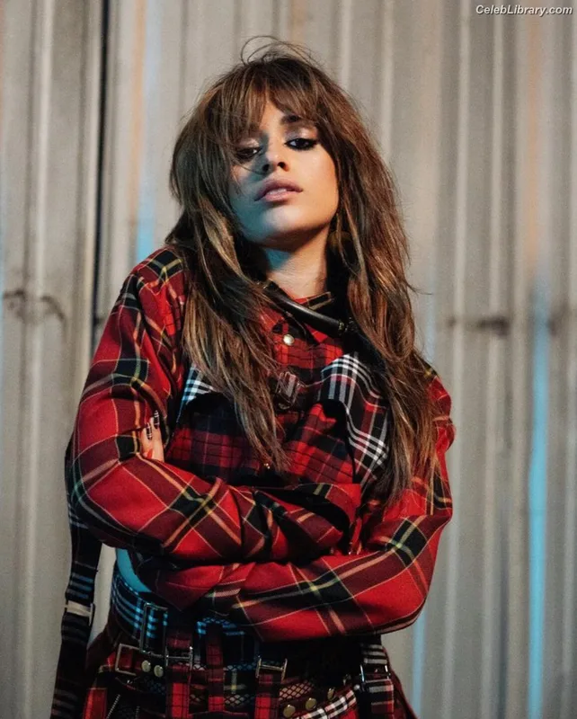 Camila Cabello photo 3 of 2287
