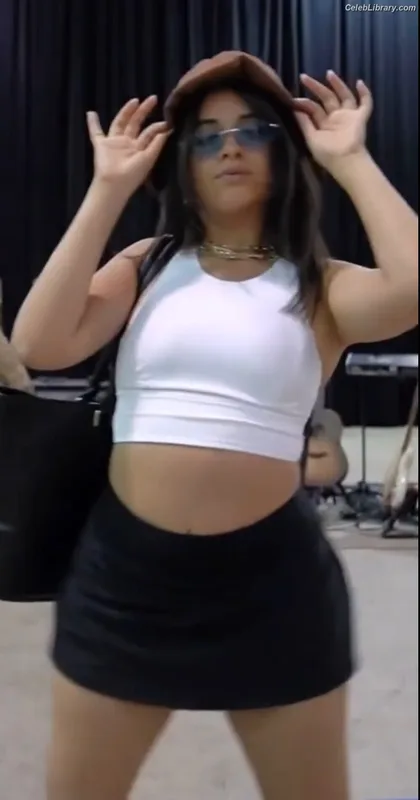 Camila Cabello photo 12 of 2287