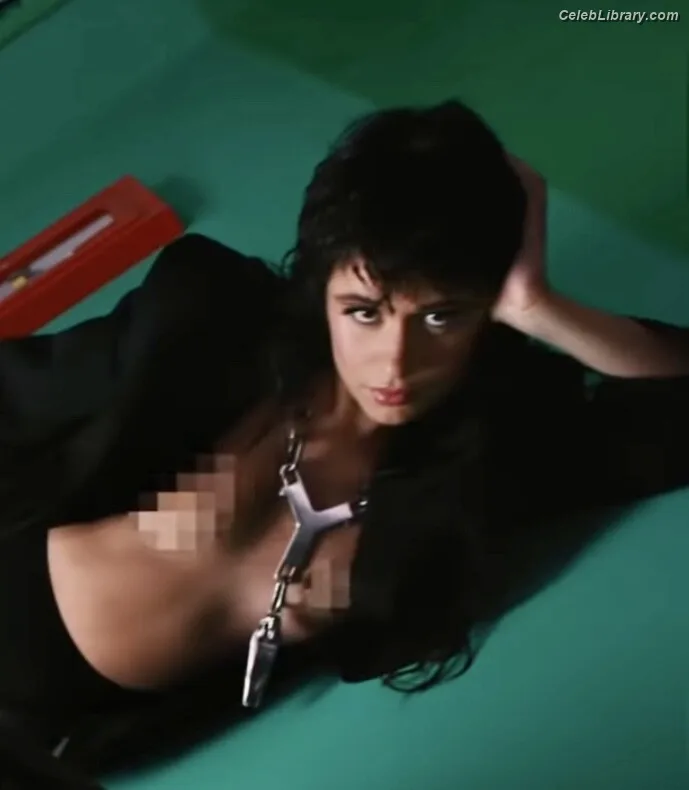 Camila Cabello photo 19 of 2287