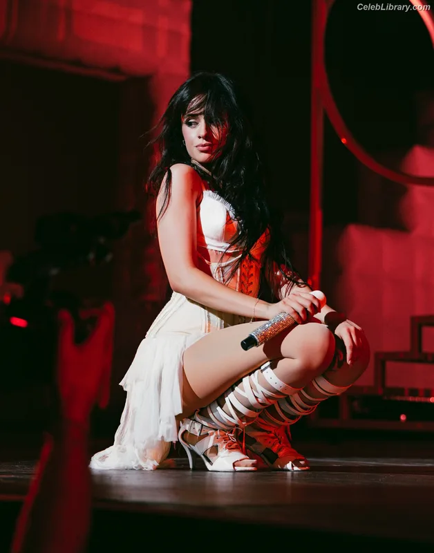 Camila Cabello photo 6 of 2287
