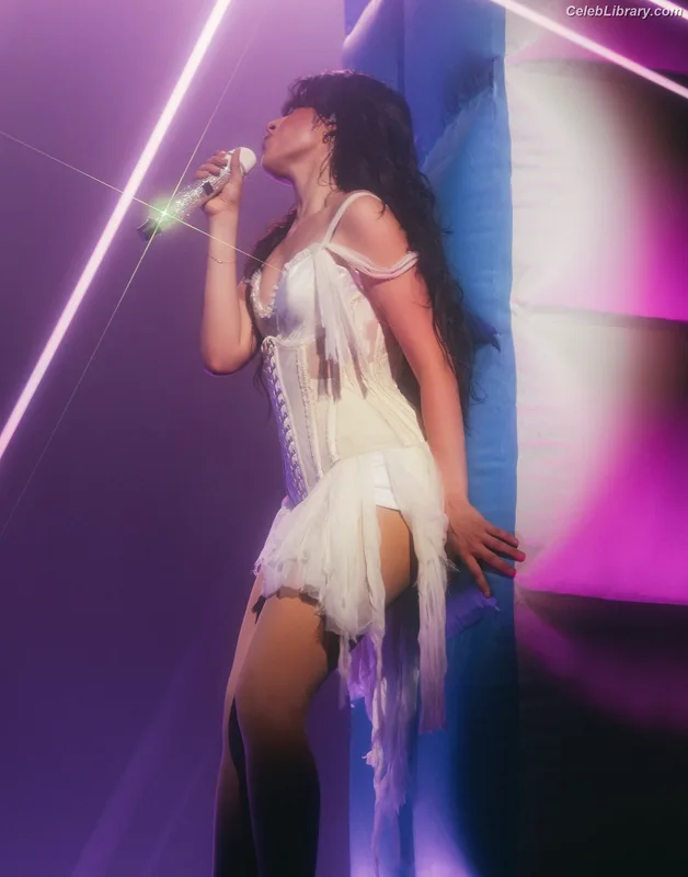 Camila Cabello photo 9 of 2287