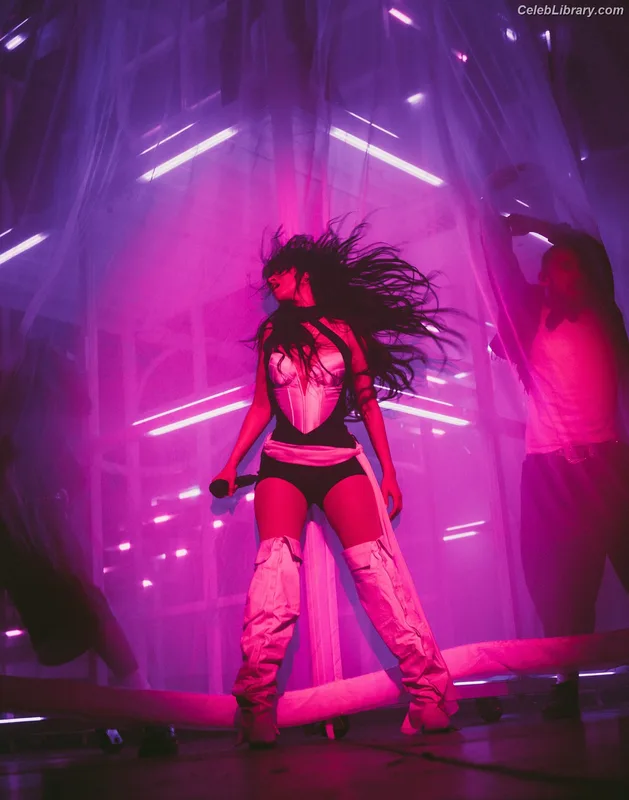 Camila Cabello photo 11 of 2287