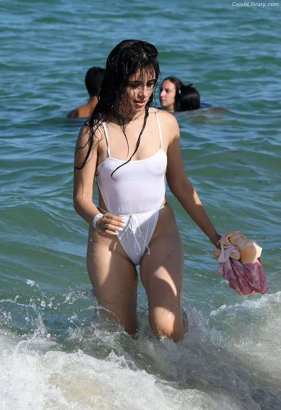Camila Cabello photo 6 of 2287