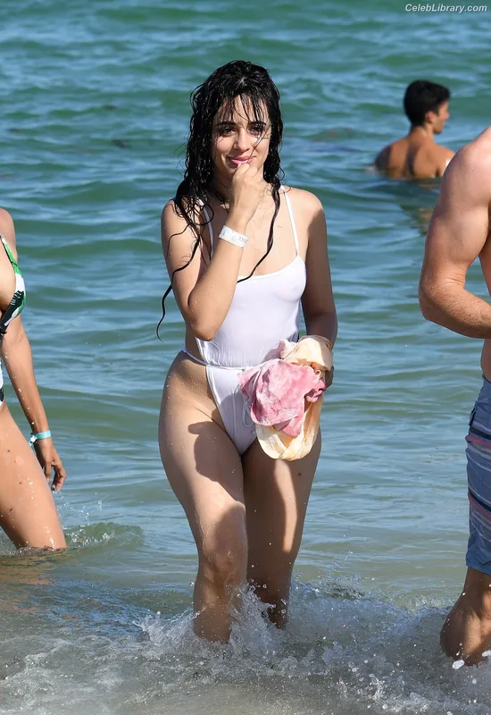 Camila Cabello photo 14 of 2287