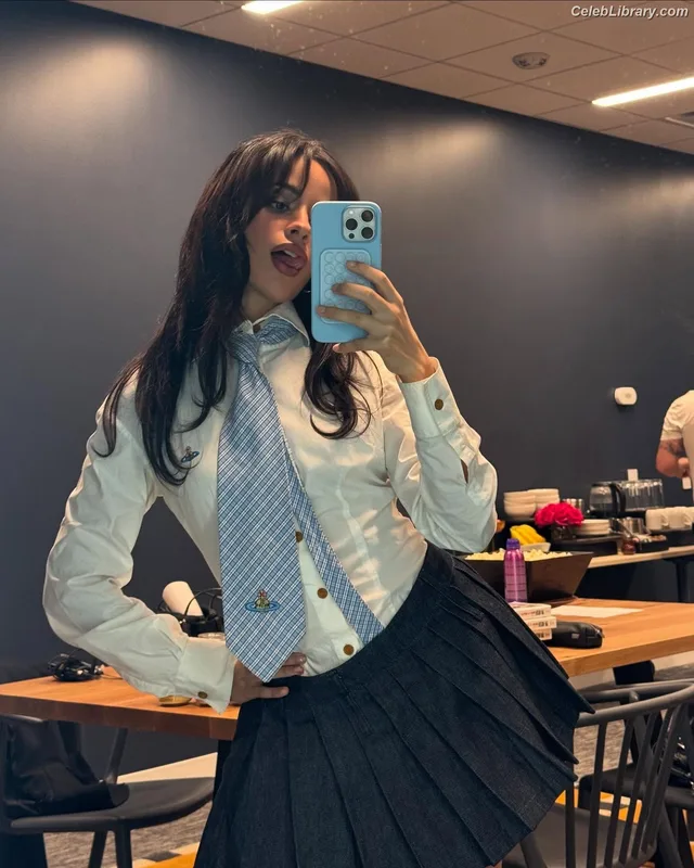 Camila Cabello photo 13 of 2287