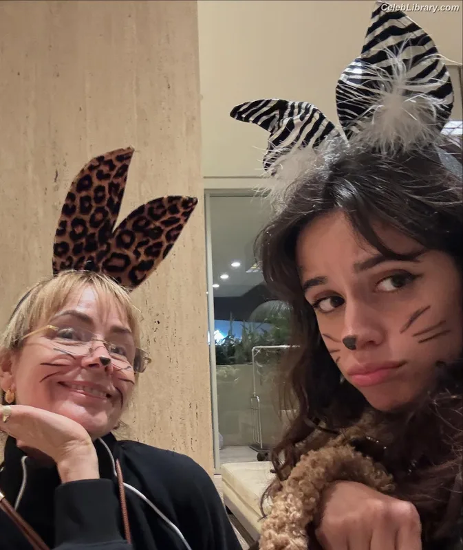Camila Cabello photo 22 of 2287