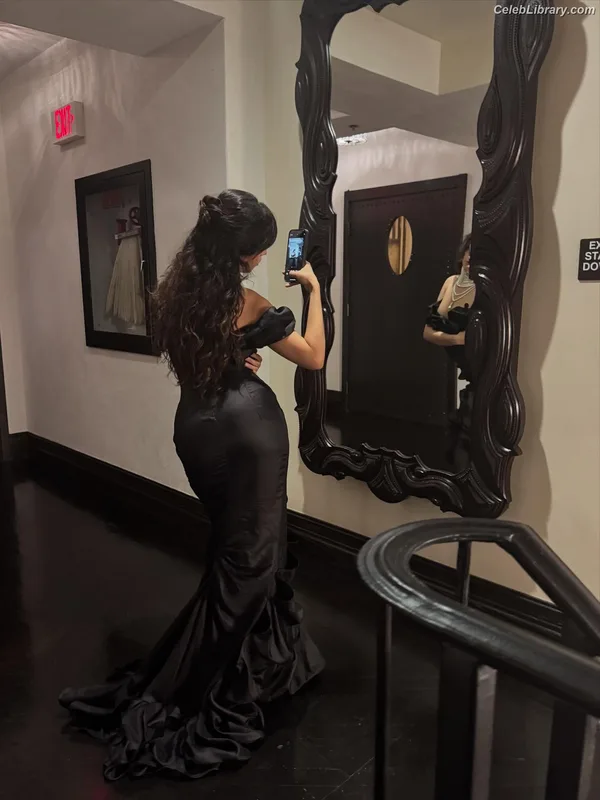 Camila Cabello photo 6 of 2287