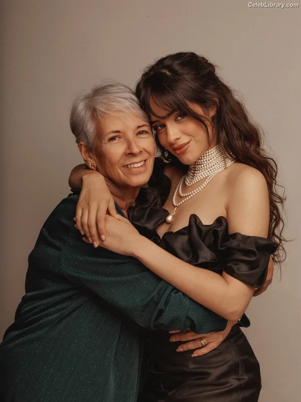Camila Cabello photo 9 of 2287