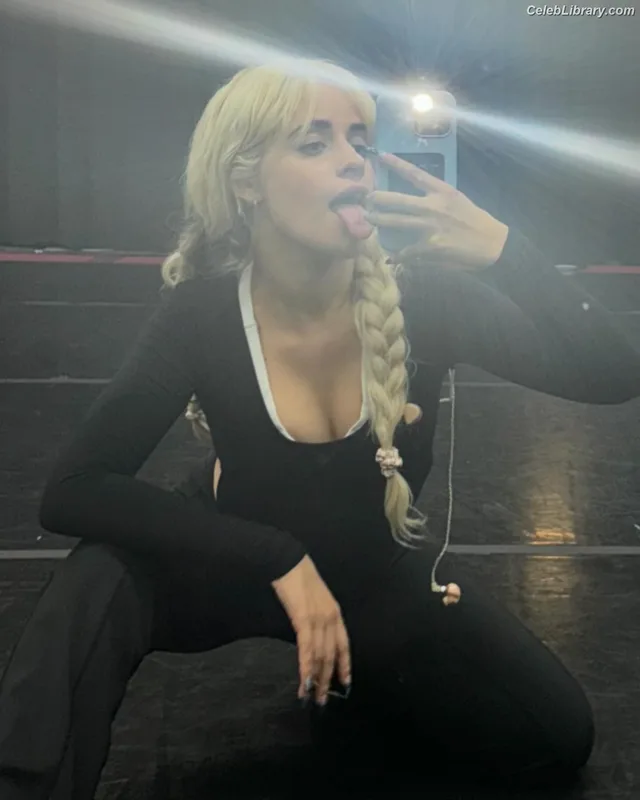 Camila Cabello photo 20 of 2287