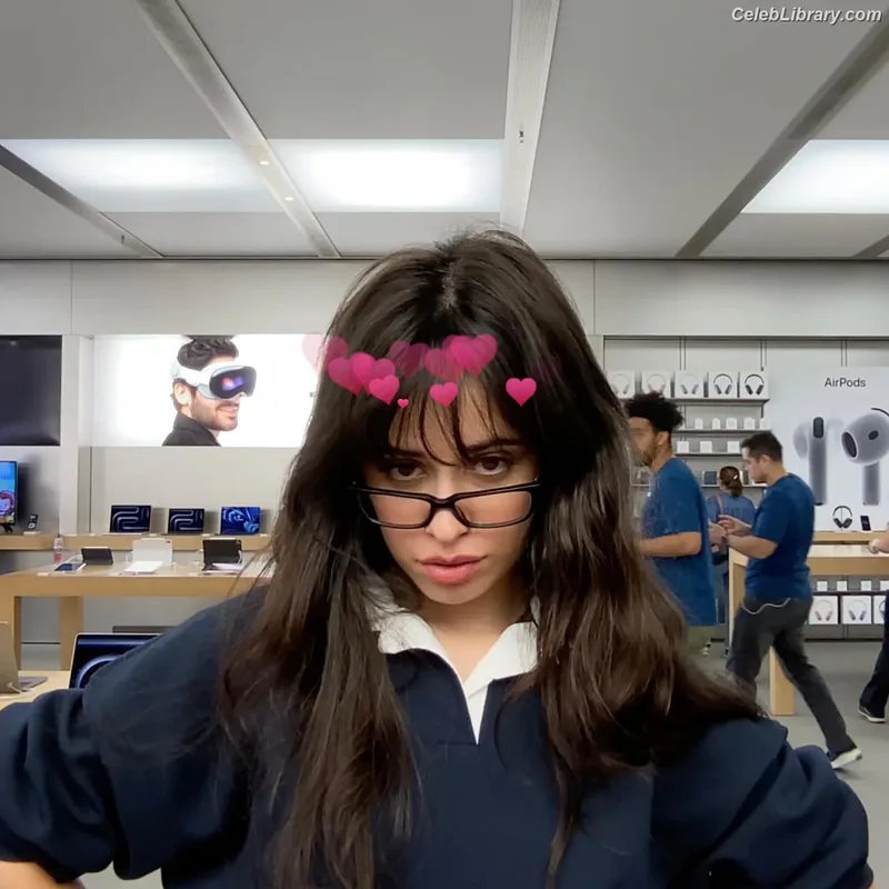 Camila Cabello photo 17 of 2287