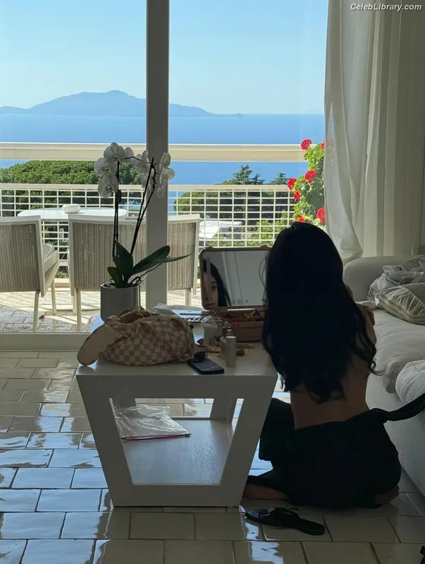 Camila Cabello photo 14 of 2287