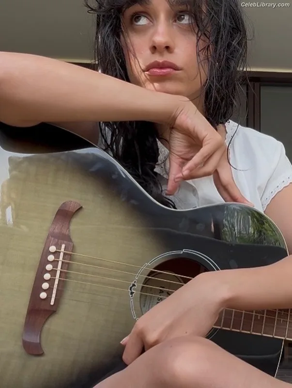 Camila Cabello photo 5 of 2287