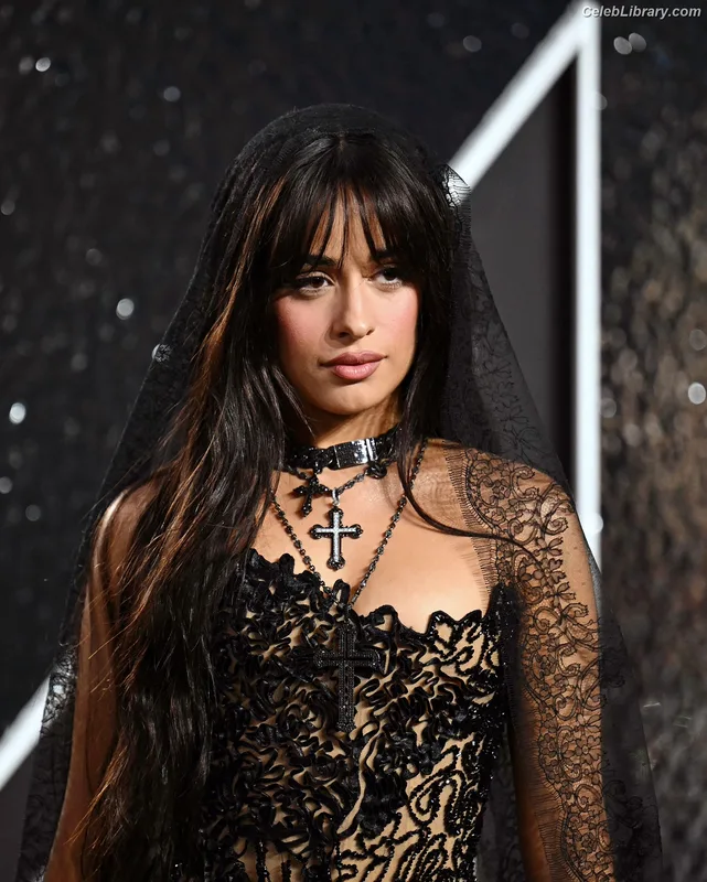 Camila Cabello photo 19 of 2287