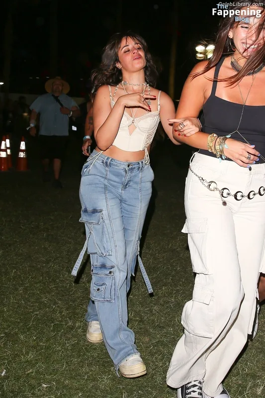 Camila Cabello photo 19 of 2287