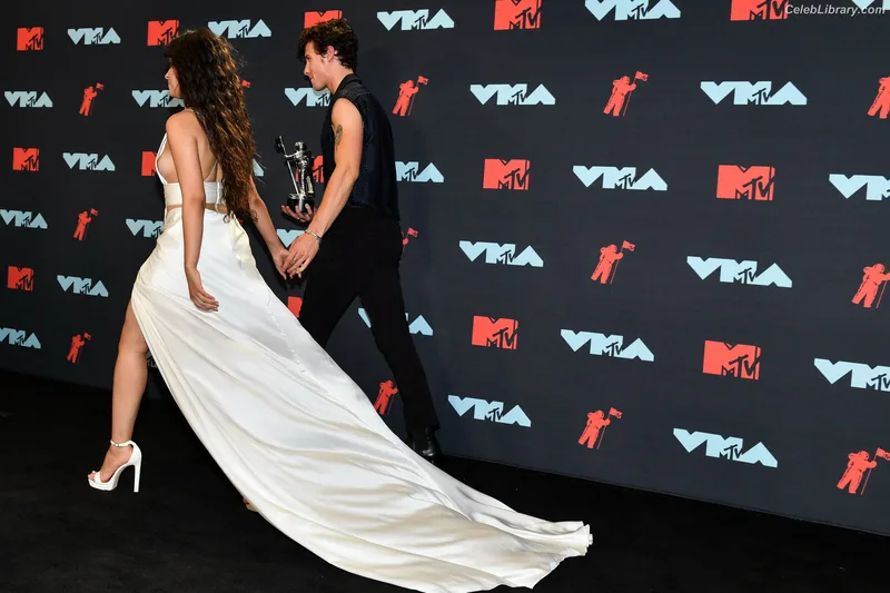 Camila Cabello photo 6 of 2287