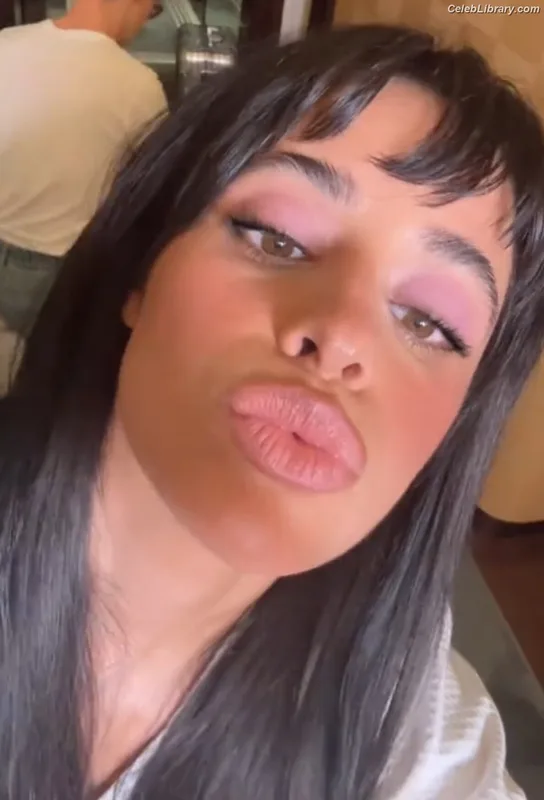 Camila Cabello photo 9 of 2287