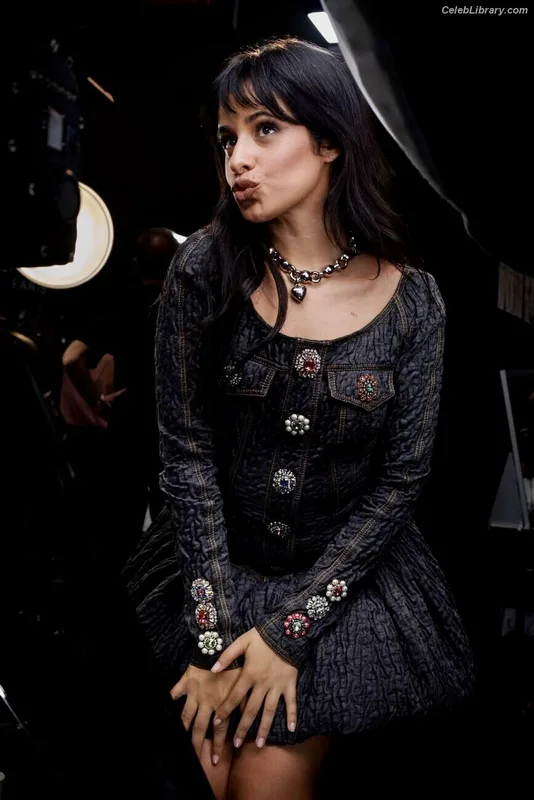 Camila Cabello photo 13 of 2287