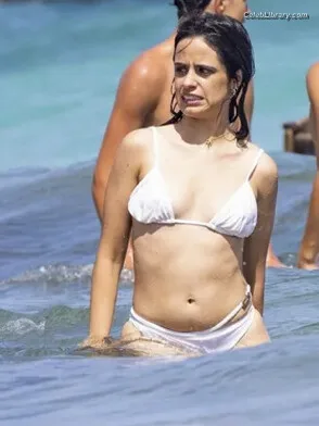 Camila Cabello photo 1 of 2287