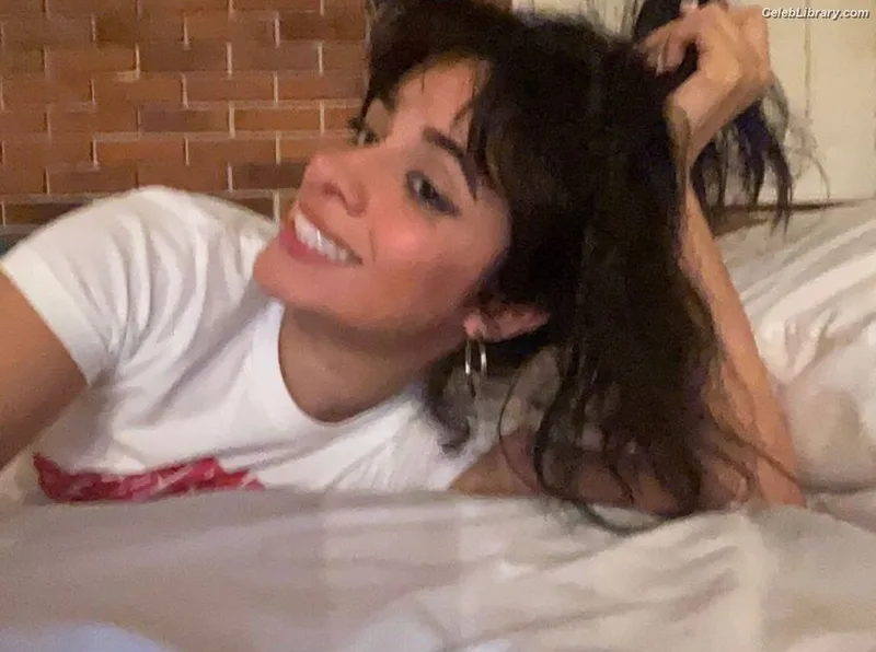 Camila Cabello photo 21 of 2287