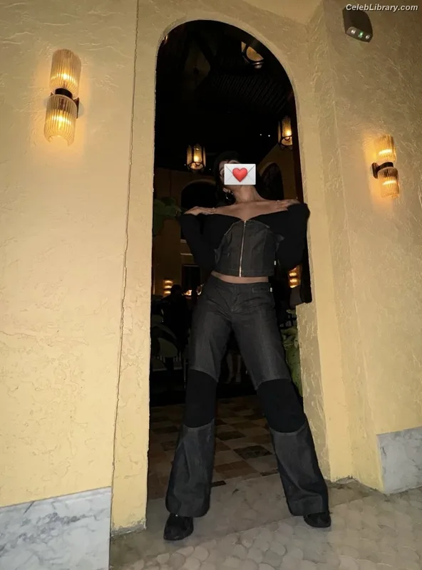 Camila Cabello photo 15 of 2287