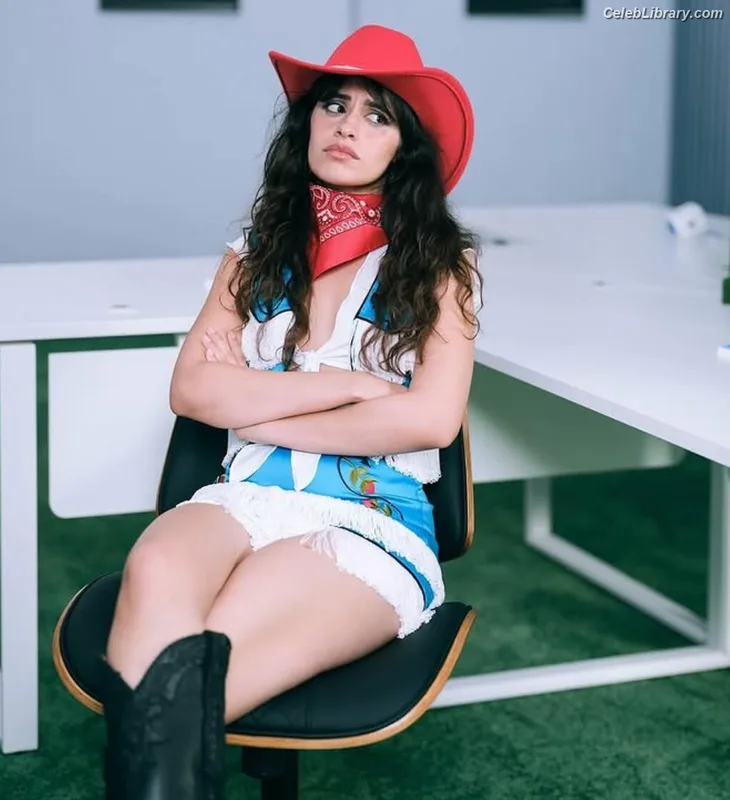 Camila Cabello photo 13 of 2287