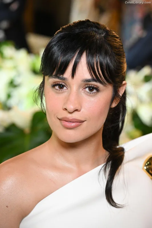 Camila Cabello photo 8 of 2287