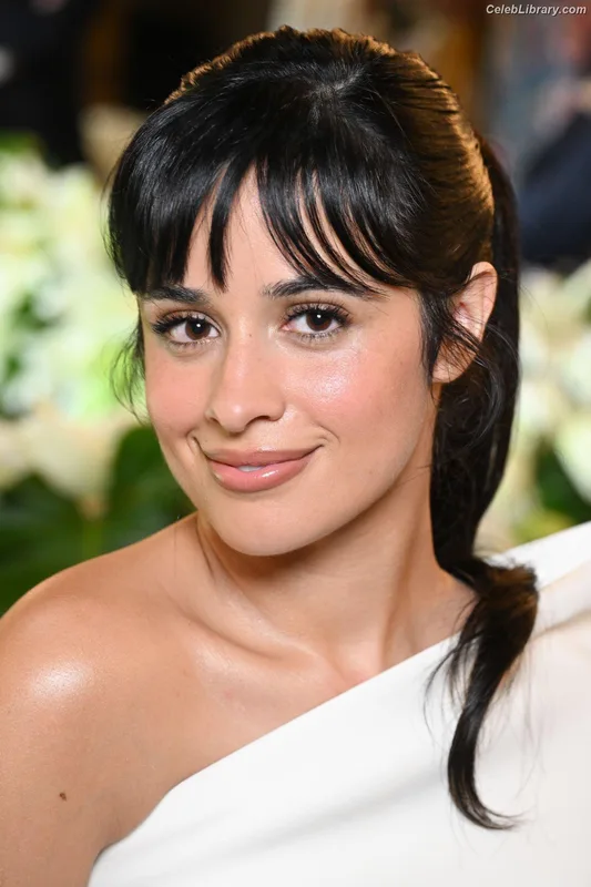 Camila Cabello photo 9 of 2287