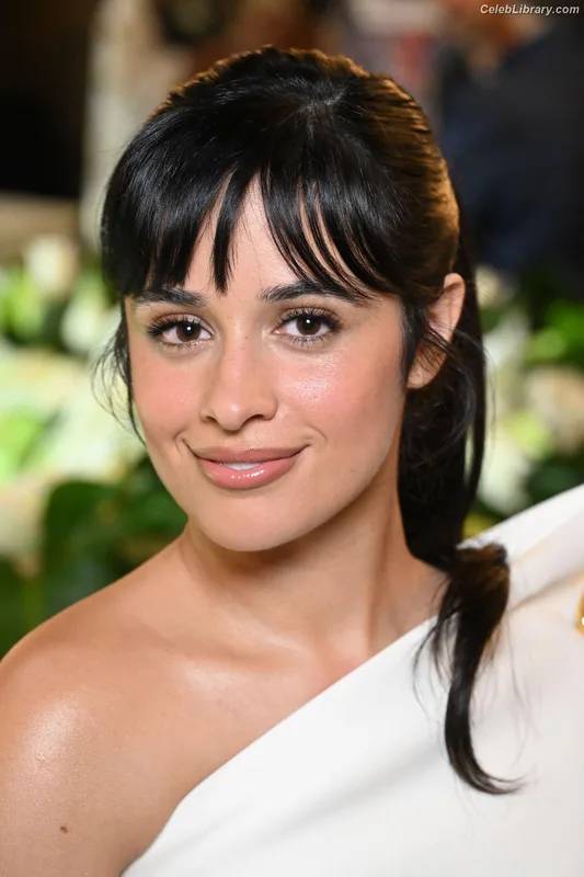 Camila Cabello photo 10 of 2287