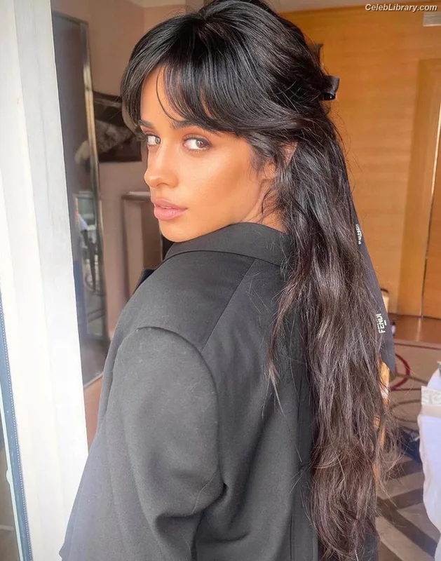 Camila Cabello photo 9 of 2287
