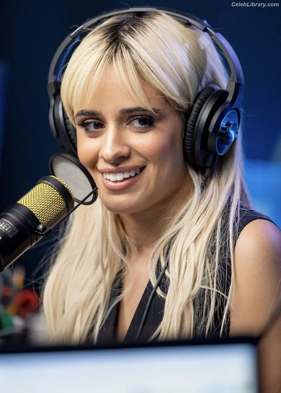 Camila Cabello photo 16 of 2287