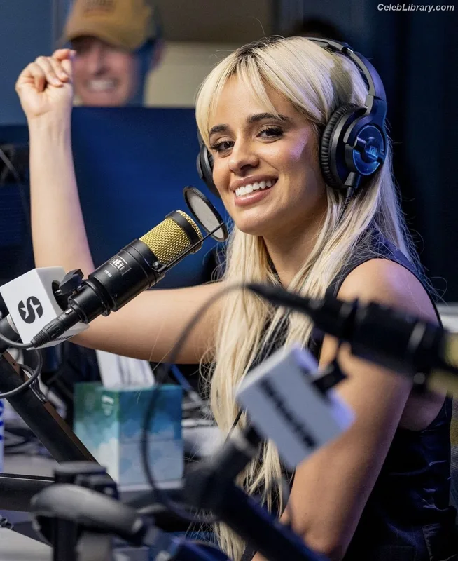 Camila Cabello photo 18 of 2287