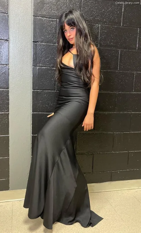 Camila Cabello photo 10 of 2287