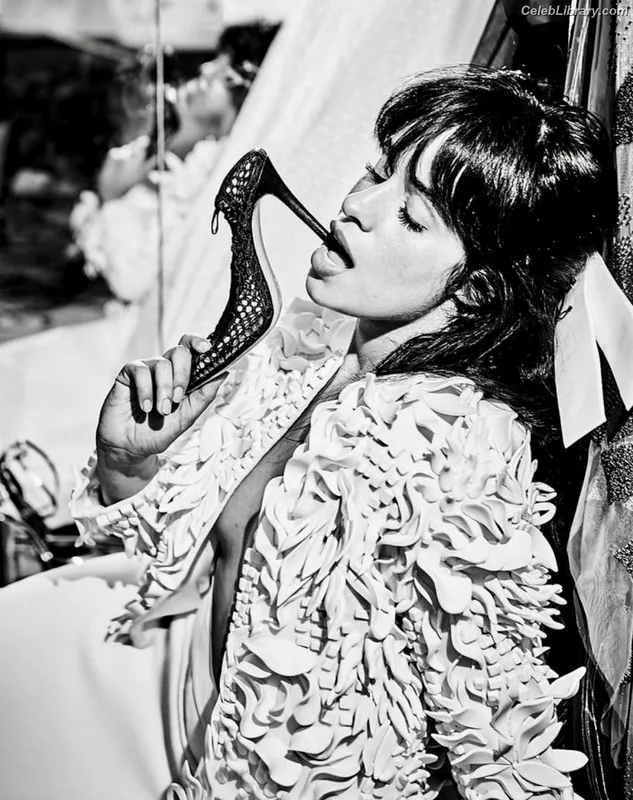 Camila Cabello photo 21 of 2287