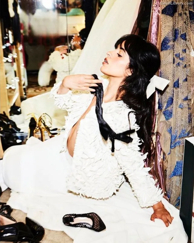 Camila Cabello photo 24 of 2287