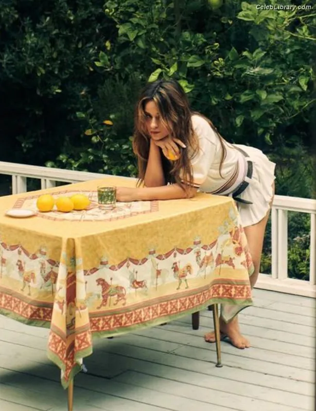 Camila Cabello photo 20 of 2287