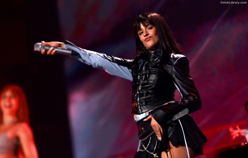 Camila Cabello photo 13 of 2287