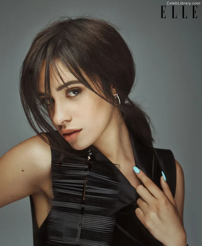 Camila Cabello photo 3 of 2287