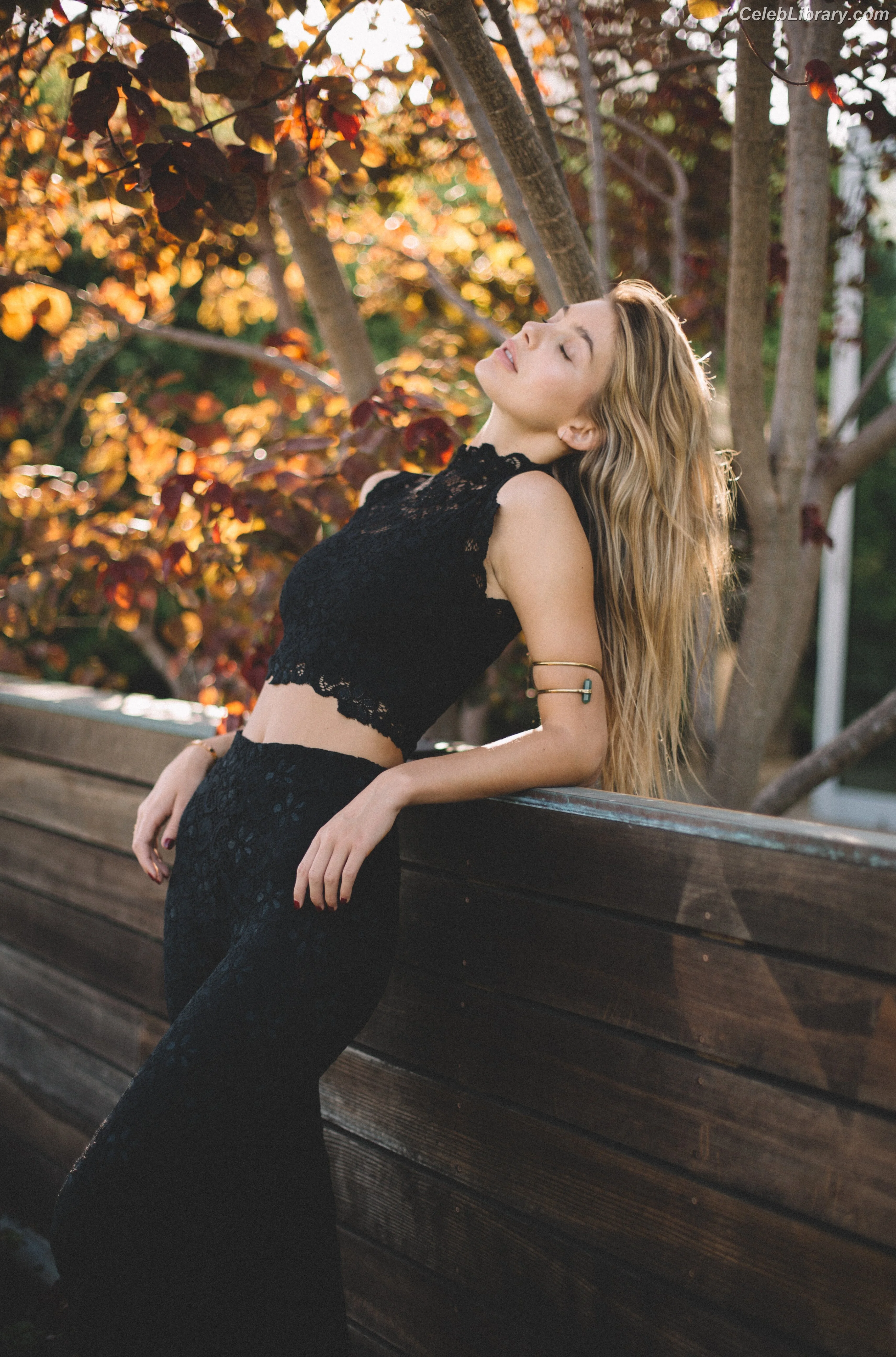 Camila Morrone photo 14 of 829