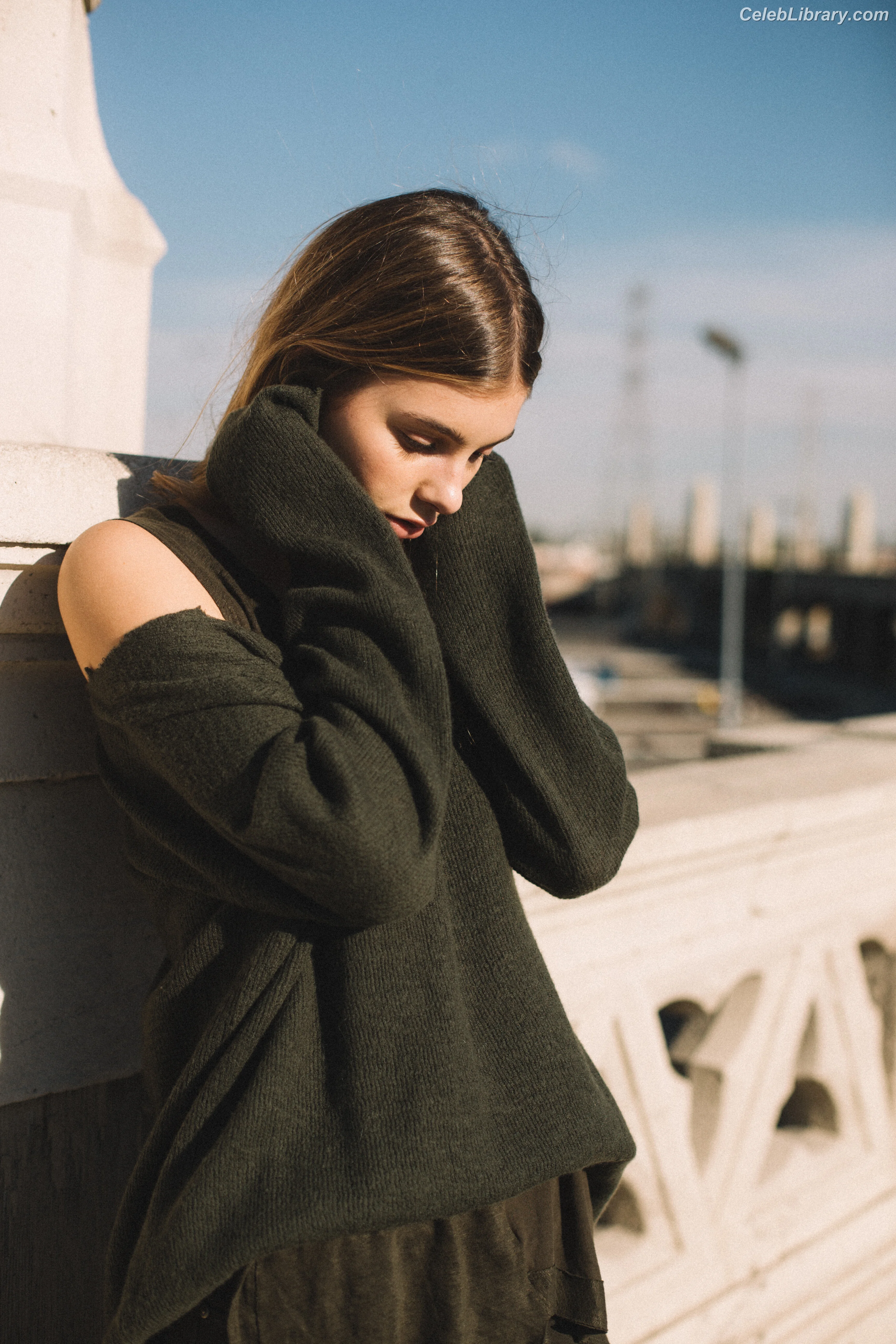 Camila Morrone photo 5 of 829