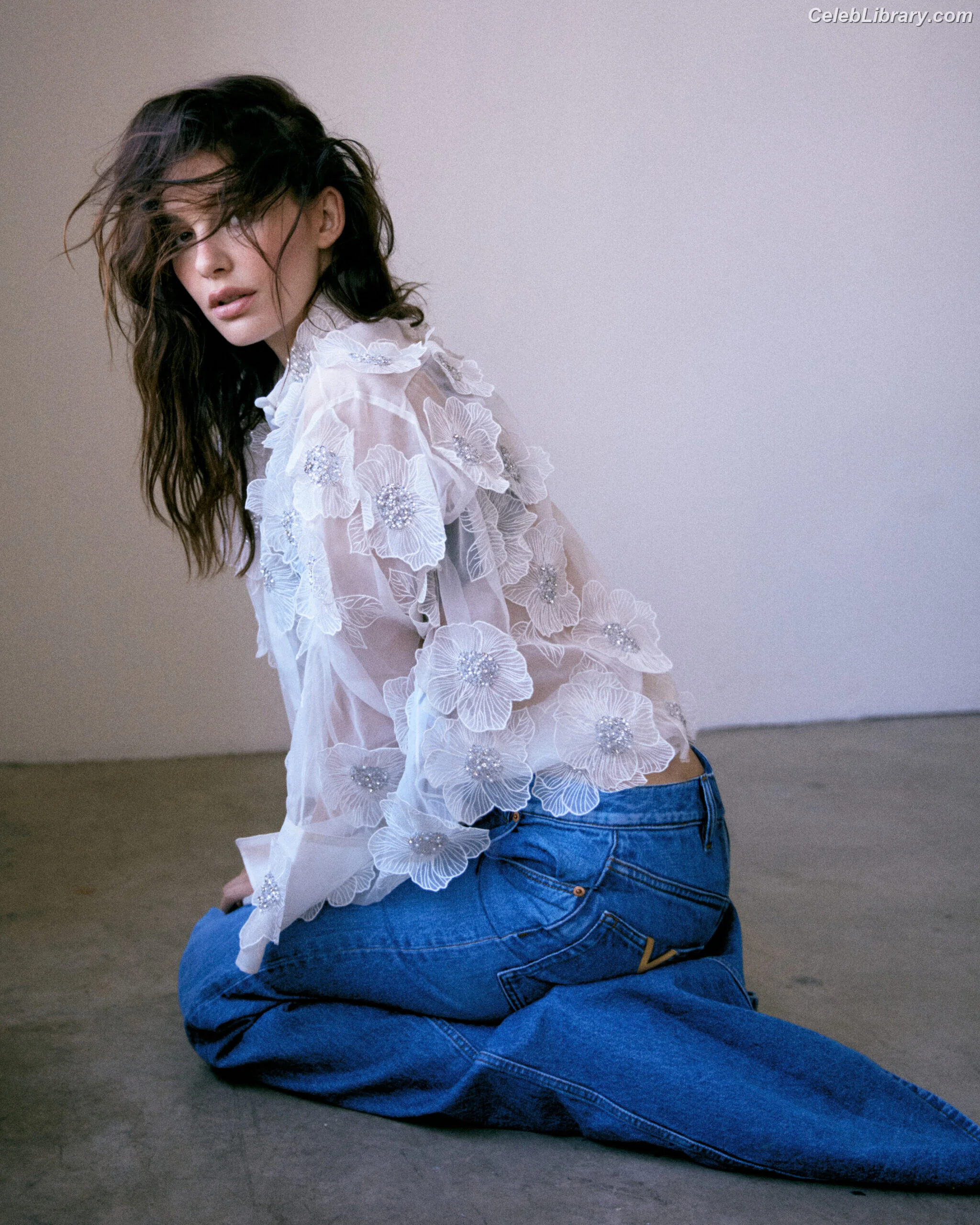 Camila Morrone photo 17 of 829